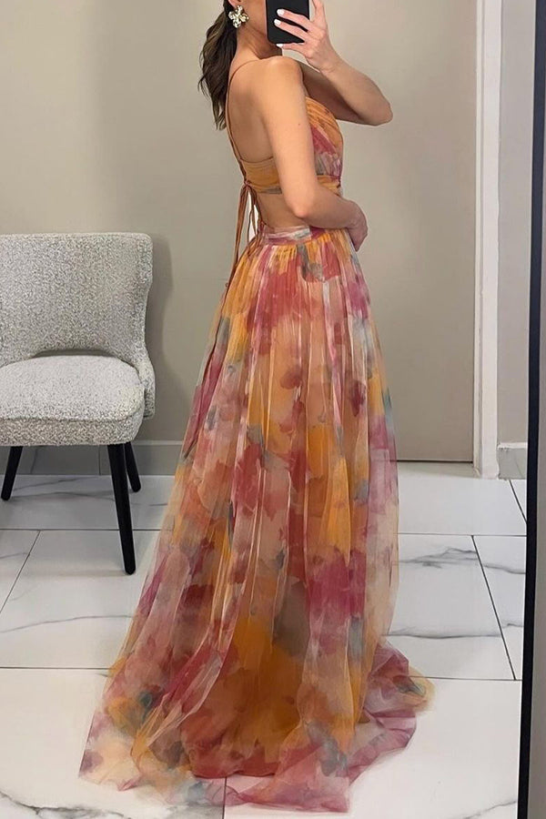 Sukienka maxi w kwiaty – elegancki strój damski na letnie przyjęcie ogrodowe